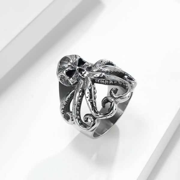 OCTOPUS SKULL RING